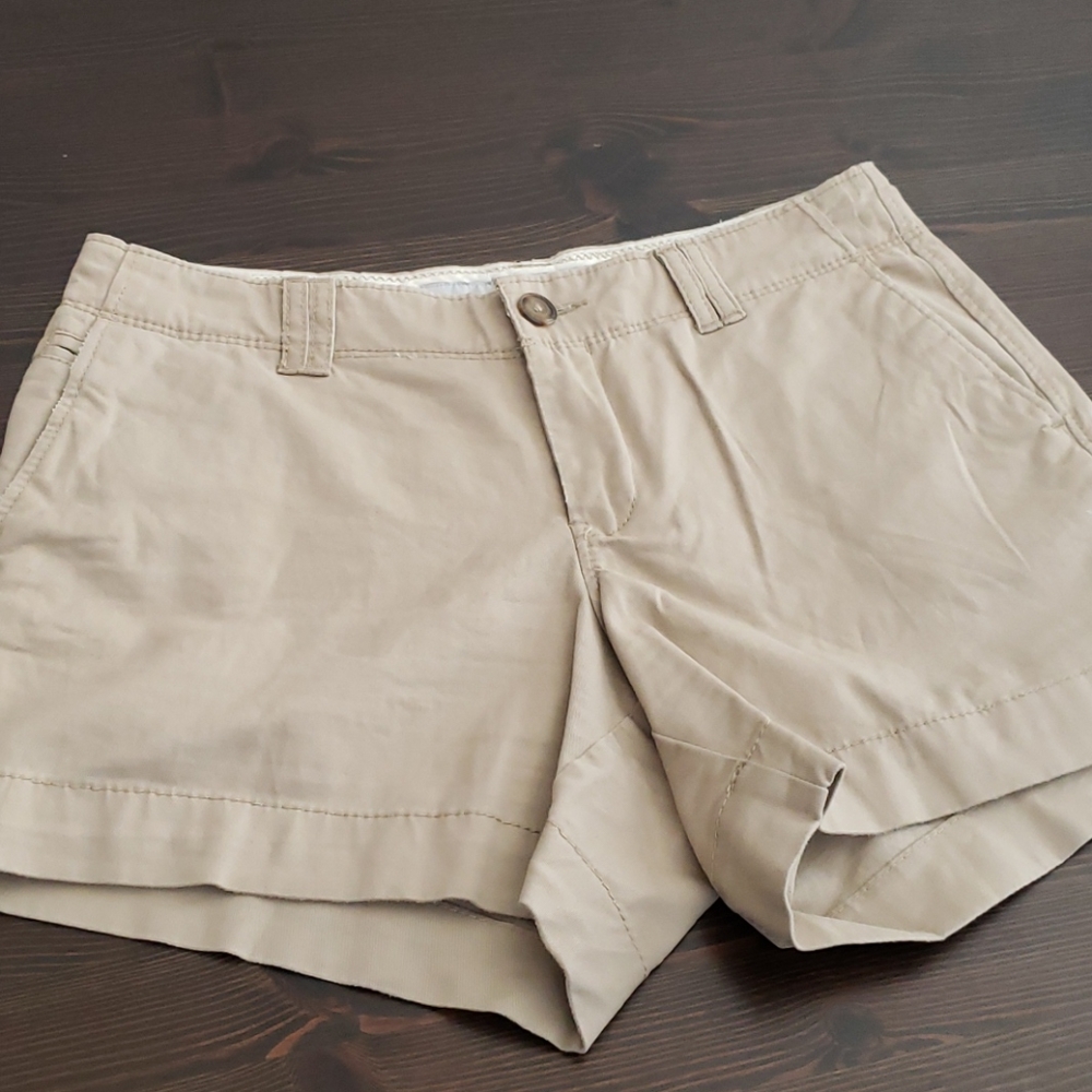 Old navy shorts - Picture 6 of 6
